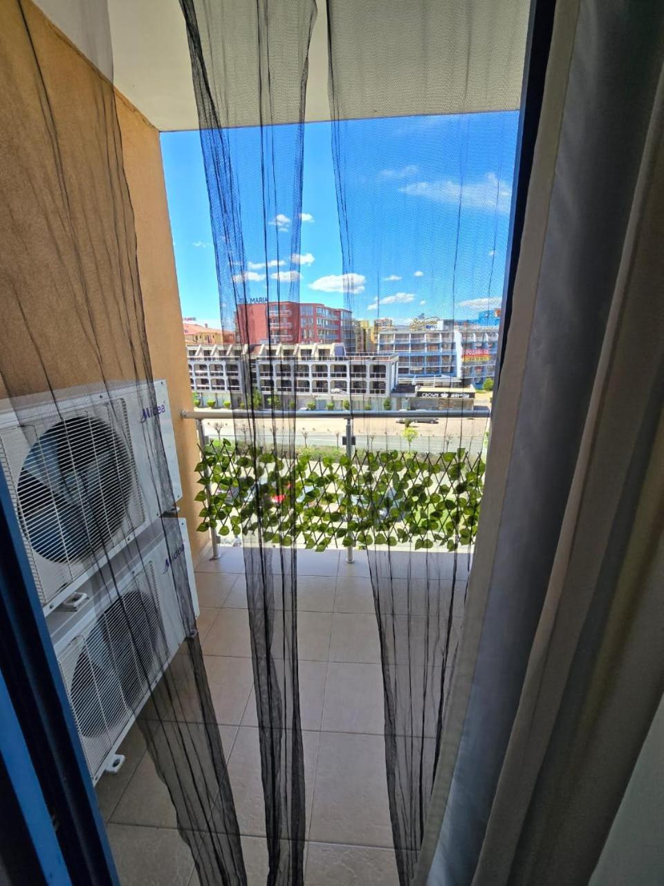 Apartment Konstantin In Trakia Plaza Pantai Sunny Luaran gambar